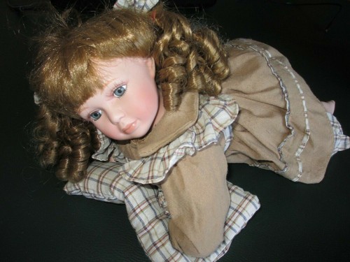 Bambola collezione bimba - da,