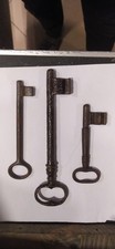 3 Chiavi Antiche In Ferro Per