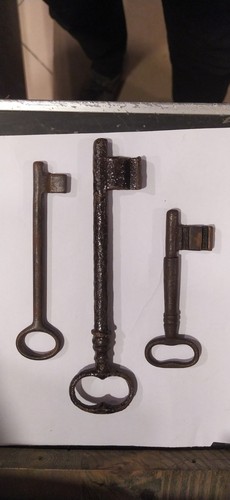 Chiavi antiche ferro - in,