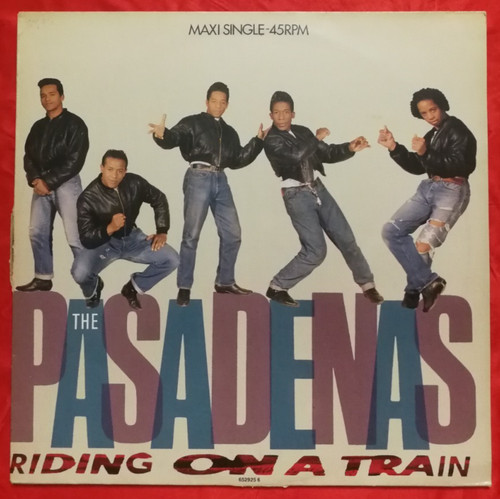 Pasadenas riding a train - -,