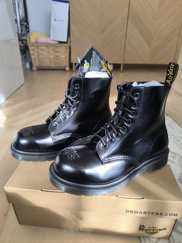 Martens 1460 pascal st - pascal,