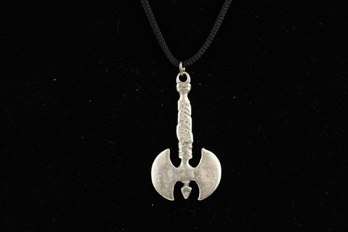 Collana ciondolo metallo - metallo, scure