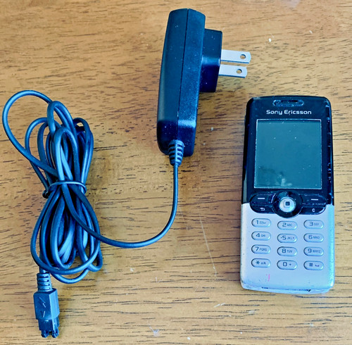 Sony ericsson t610 telefono - sony,