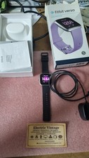 0415NN-SmartWatch FitBit Versa