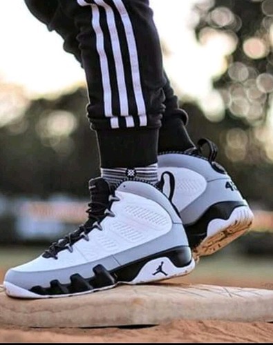 Size air jordan 9 - 11,