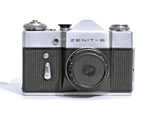 FOTOCAMERA REFLEX ZENIT B