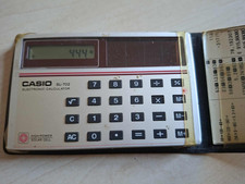 Calcolatrice solare elettronica vintage Casio SL-702 a