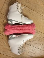 Pattini da Ghiaccio Taglia 36