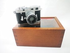  MINOX Digital 2.1MP 9.3mm Leica M3