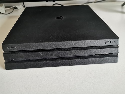 Ps4 pro 1tb usata - pro,