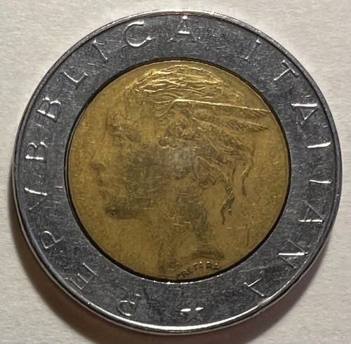 Italy 500 lire minted - italy,