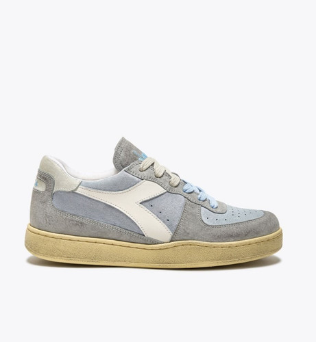 Diadora 560 used unisex blue - diadora,