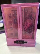 Armadio Barbie con Abiti E