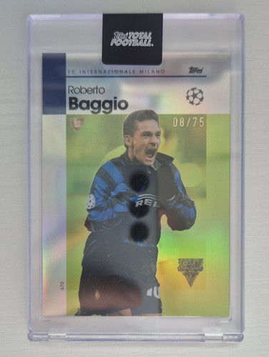 Topps total football champions - total,