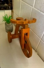 Triciclo giocattolo vintage in