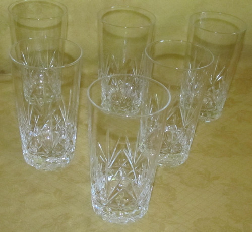 Serie bicchieri a - di,