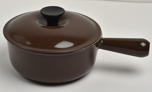 Creuset casserole avec - le,