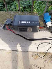 Carica Batterie Per Carrelli Elettrici  Transpallet