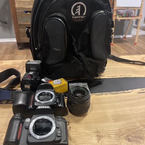 Nikon n50 n80 bundle - bundle, tamrac