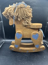 Cavallo a dondolo vintage in