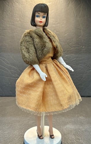 Vintage barbie clone uneeda - barbie,