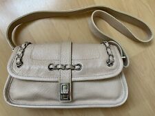 Borsa Chanel Baguette in