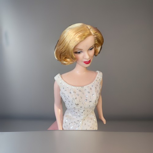 Bambola marilyn mattel 2001 - marilyn,