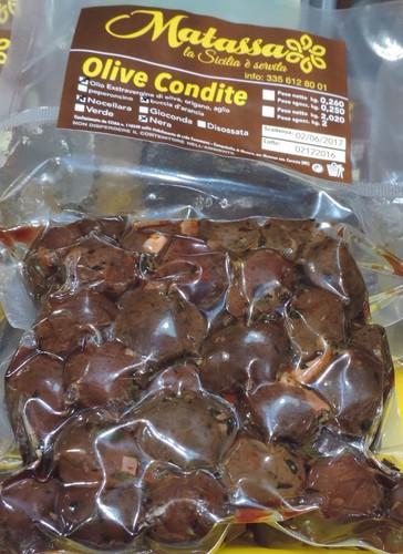 Olive nocellara aglio e - olive,