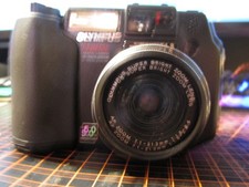 Olympus CAMEDIA C-5050 Zoom