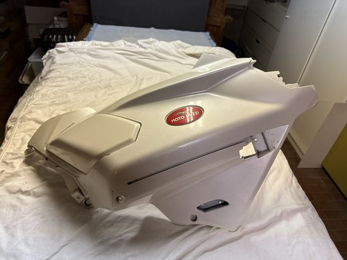 Carena moto guzzi stelvio - carena,