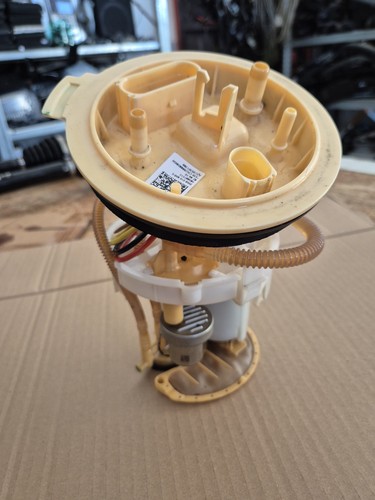 Pompa carburante audi a5 - pompa,