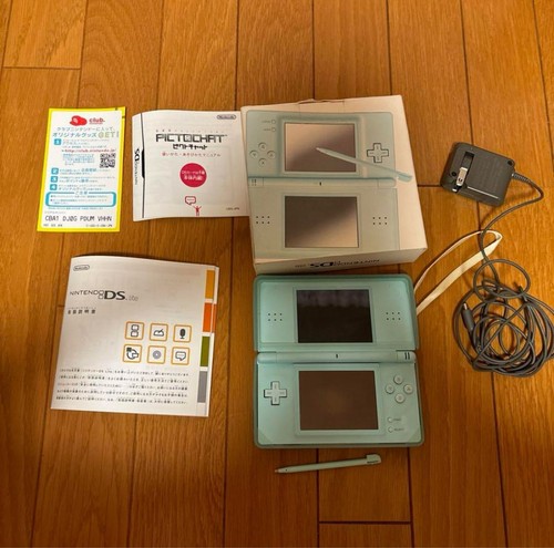Nintendo lite console - ds,