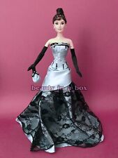 Audrey Hepburn Barbie bambola