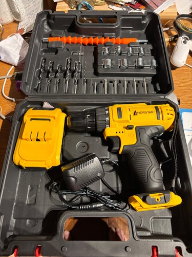 Trapano avvitatore elettrico