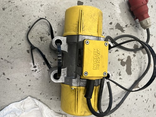 External vibrator wacker - 2,