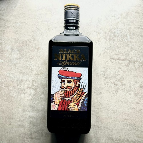 Bottiglia nikka nera vintage - bottiglia,