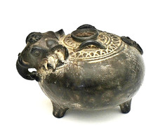 Vaso di calce Khmer / elefante