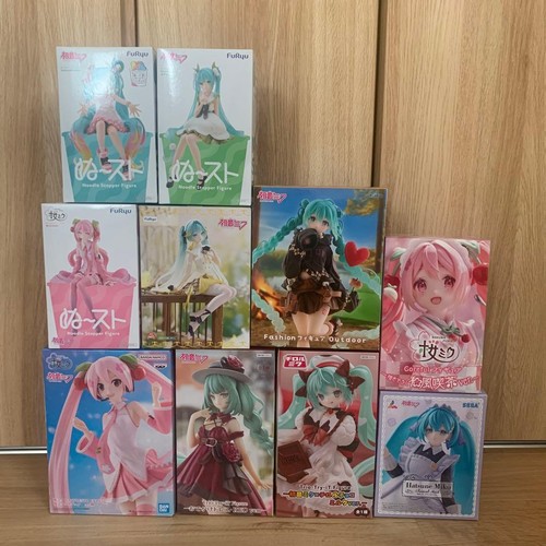 Lotto figurine hatsune - figurine,
