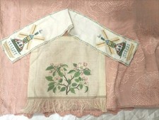 Ricamo punto croce Antico