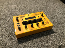 Dave Smith Instruments DSI Sequential Mopho Desktop Mono Sintetizzatore Analogico