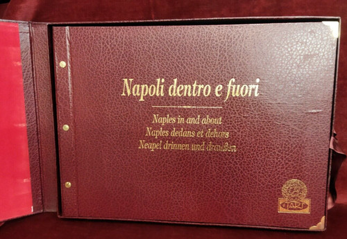 Napoli dentro fuori cura - dentro, e