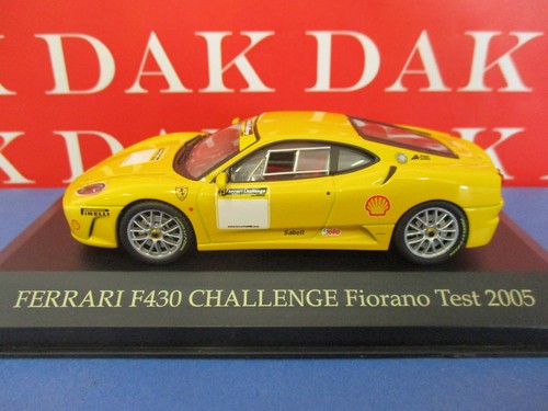 Die cast modellino auto - 1/43,
