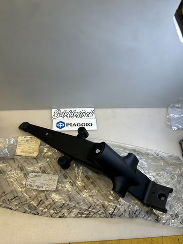 Support plaque aprilia - 1,