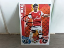 ARSENAL - CARLOS VELA Firmato Match Attax 10/11 Calcio trading card