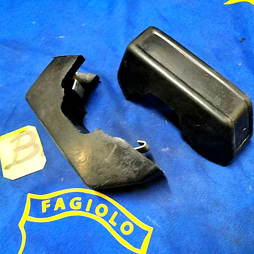 Borchia paraurti ford fiesta - paraurti,