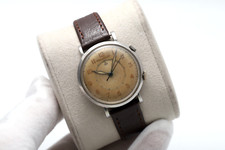 Jaeger-LeCoultre Memovox
