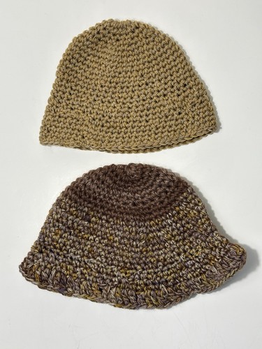 Cappello secchiello fatto - , a