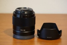 Obiettivo SONY FE 28mm f/2 (SEL28F20) E-Mount Reflex APS-C + Filtro Walkingway