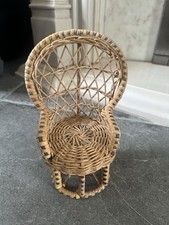 Sedia pavone vintage vimini rattan piccole bambole o orsetti 