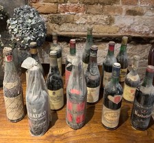 Lotto bottiglie di vino anni